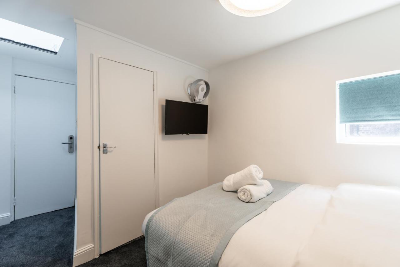 The Chapter Hotels - Griffin House ลอนดอน ภายนอก รูปภาพ