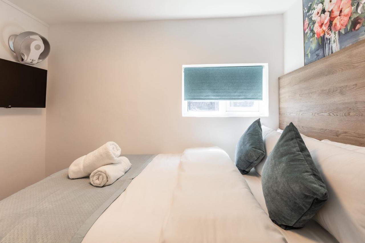 The Chapter Hotels - Griffin House ลอนดอน ภายนอก รูปภาพ