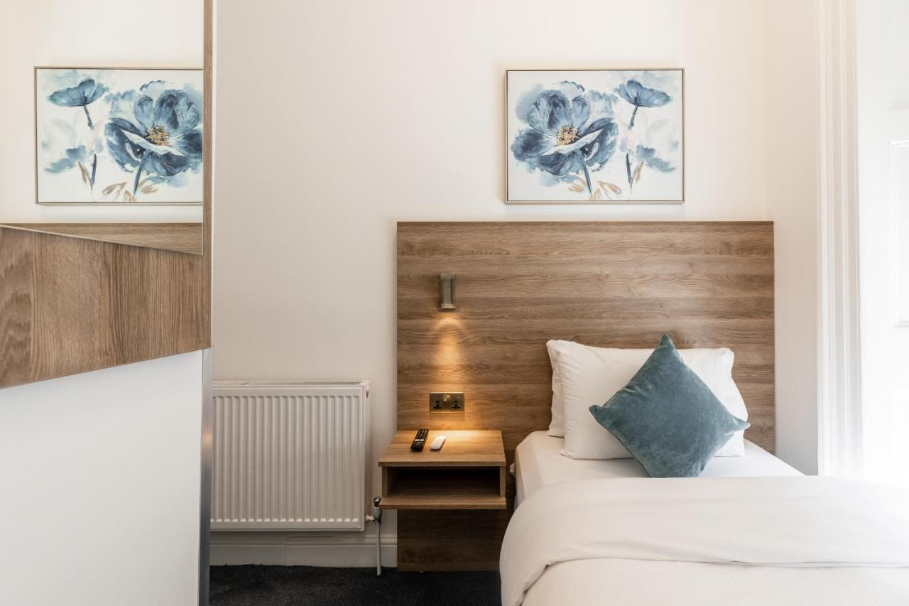 The Chapter Hotels - Griffin House ลอนดอน ภายนอก รูปภาพ