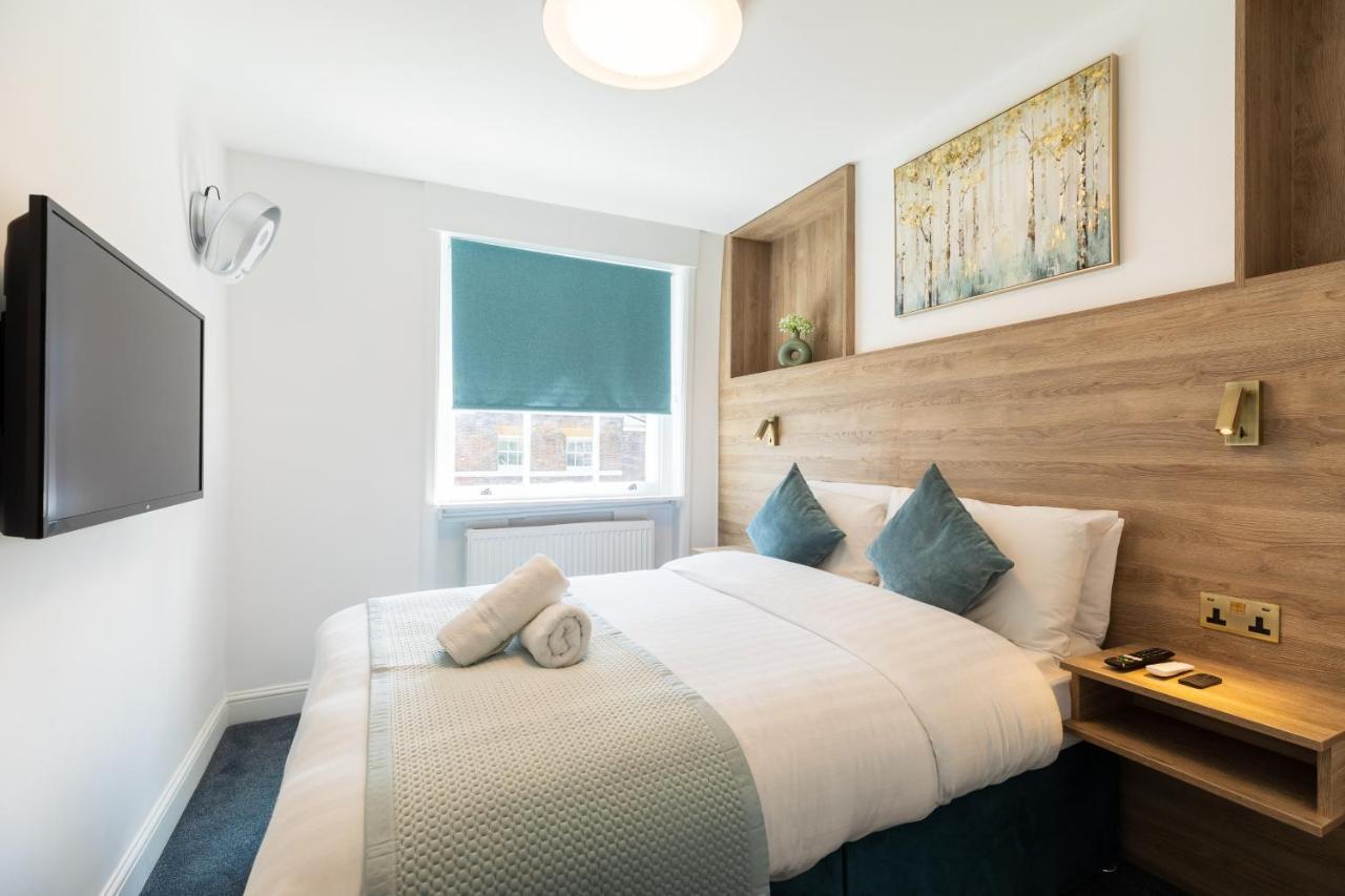 The Chapter Hotels - Griffin House ลอนดอน ภายนอก รูปภาพ