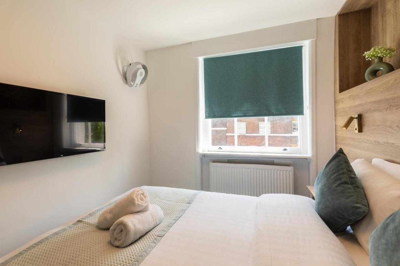 The Chapter Hotels - Griffin House ลอนดอน ภายนอก รูปภาพ