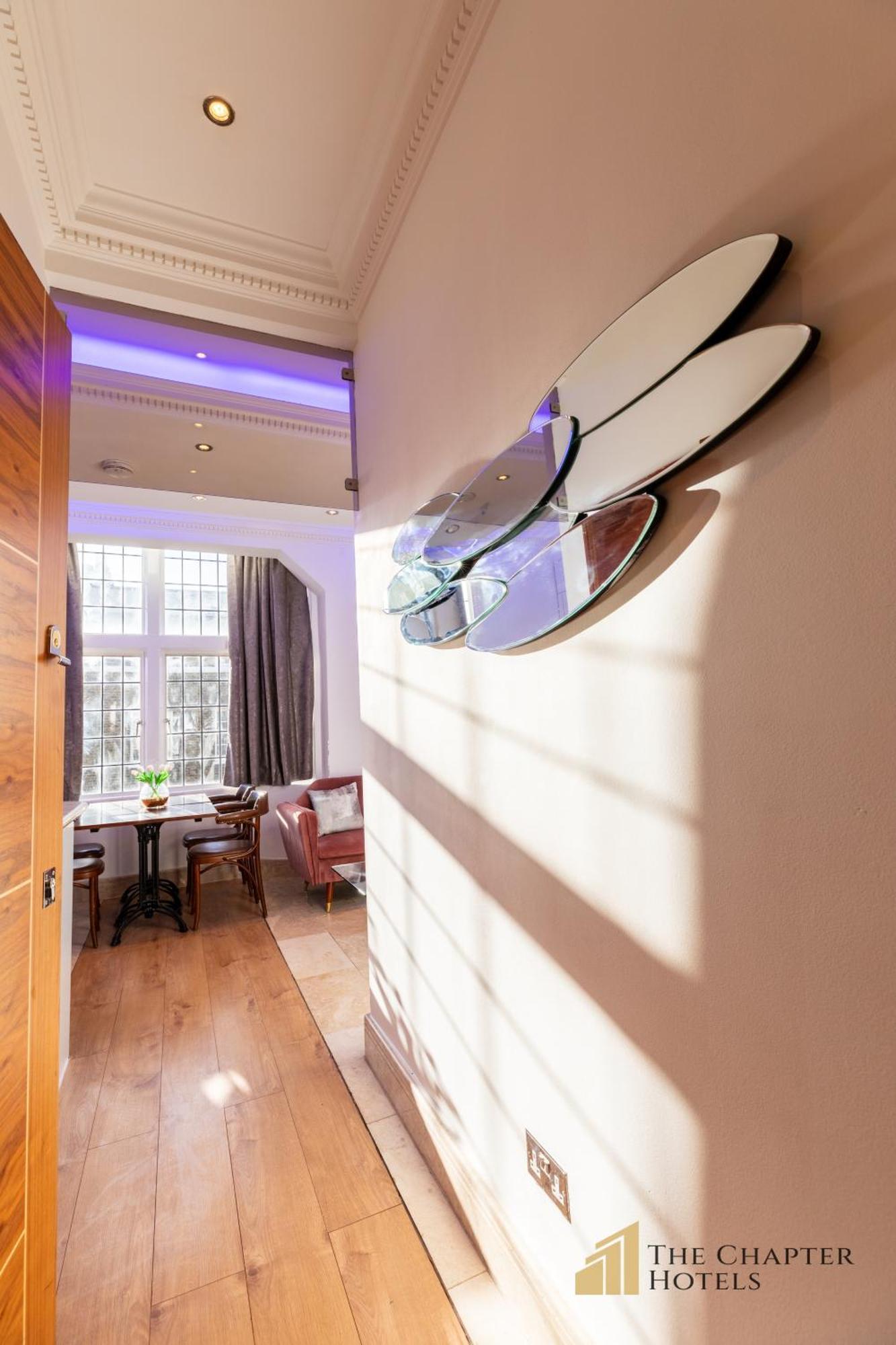 The Chapter Hotels - Griffin House ลอนดอน ภายนอก รูปภาพ