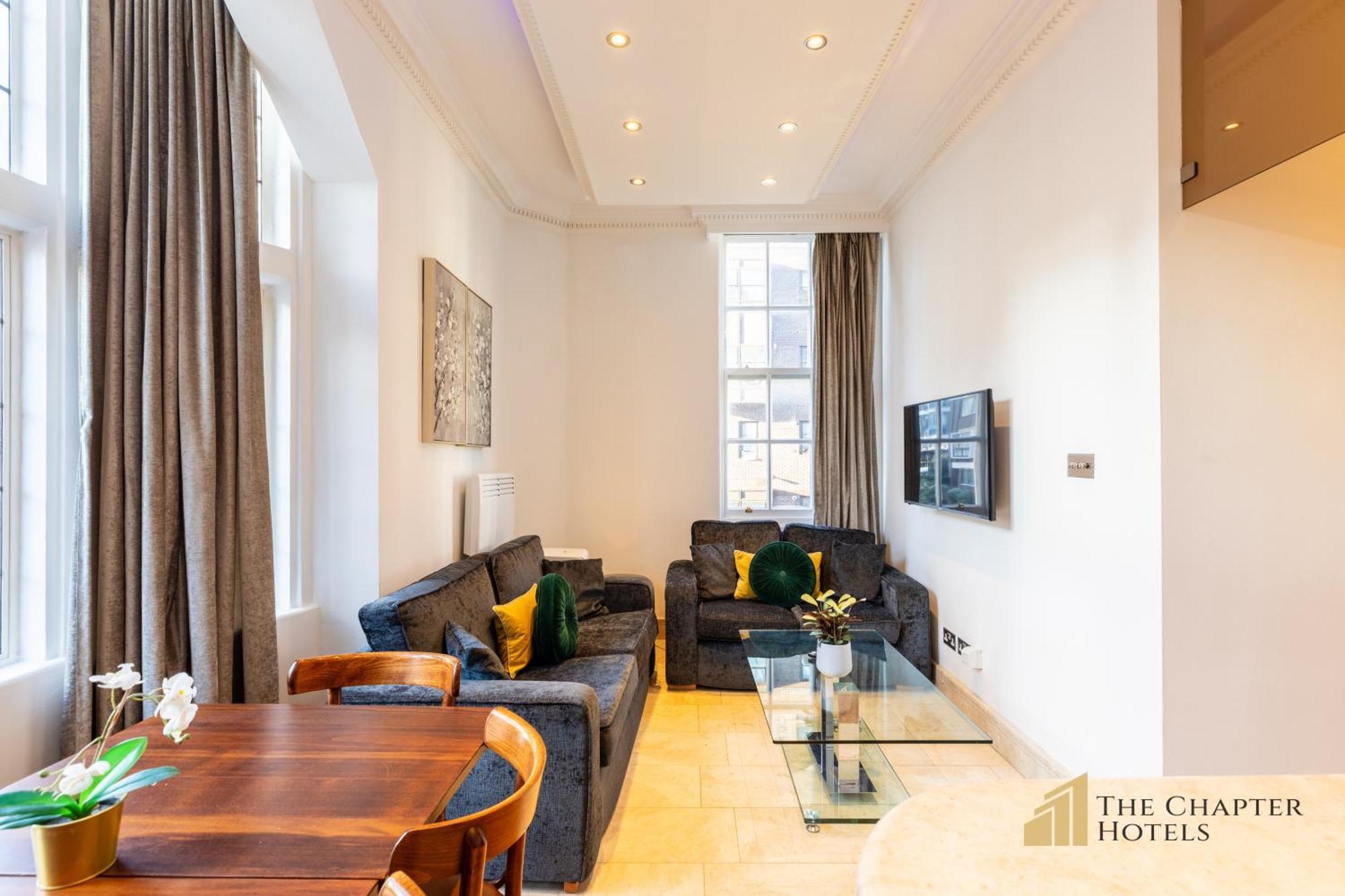 The Chapter Hotels - Griffin House ลอนดอน ภายนอก รูปภาพ