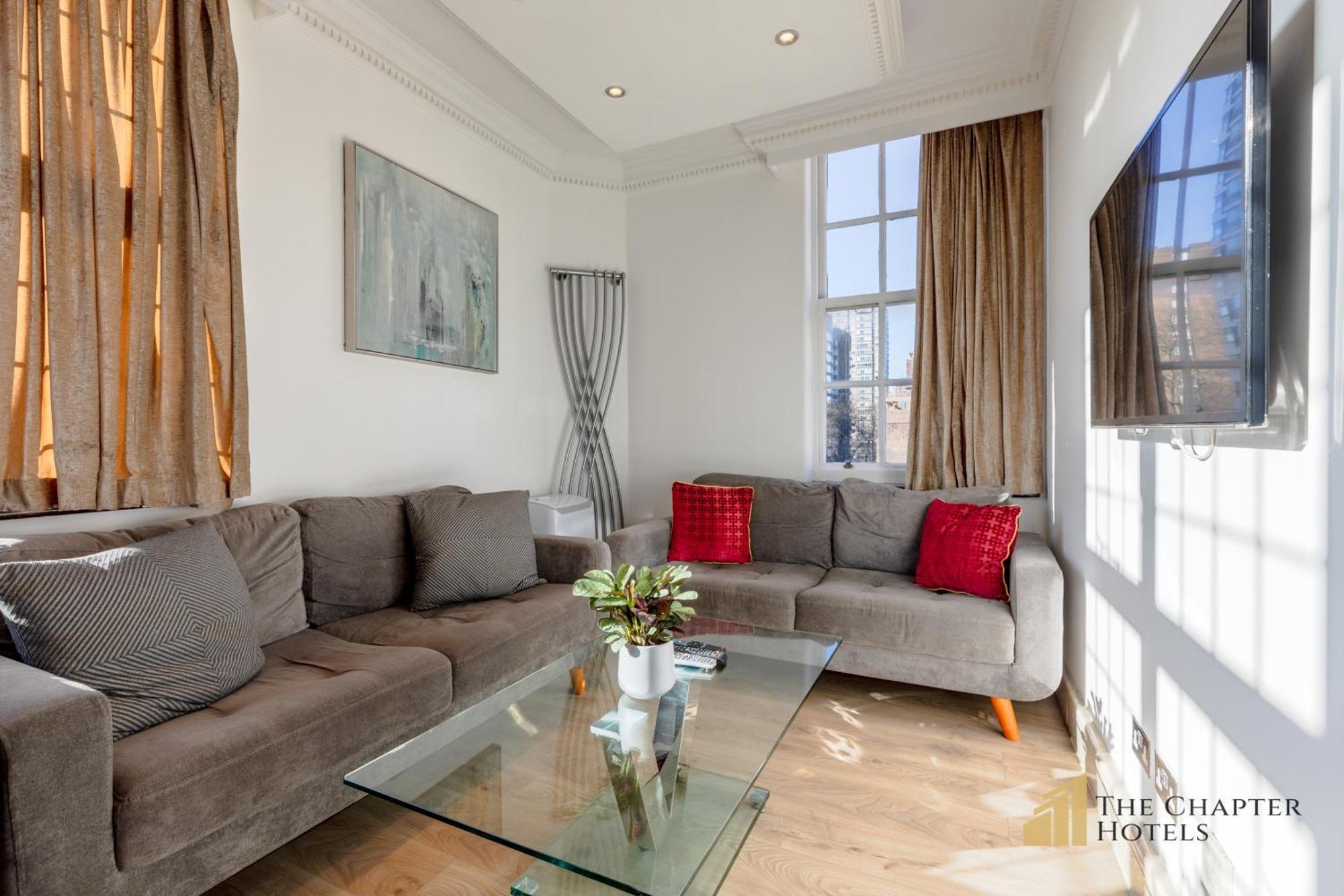 The Chapter Hotels - Griffin House ลอนดอน ภายนอก รูปภาพ
